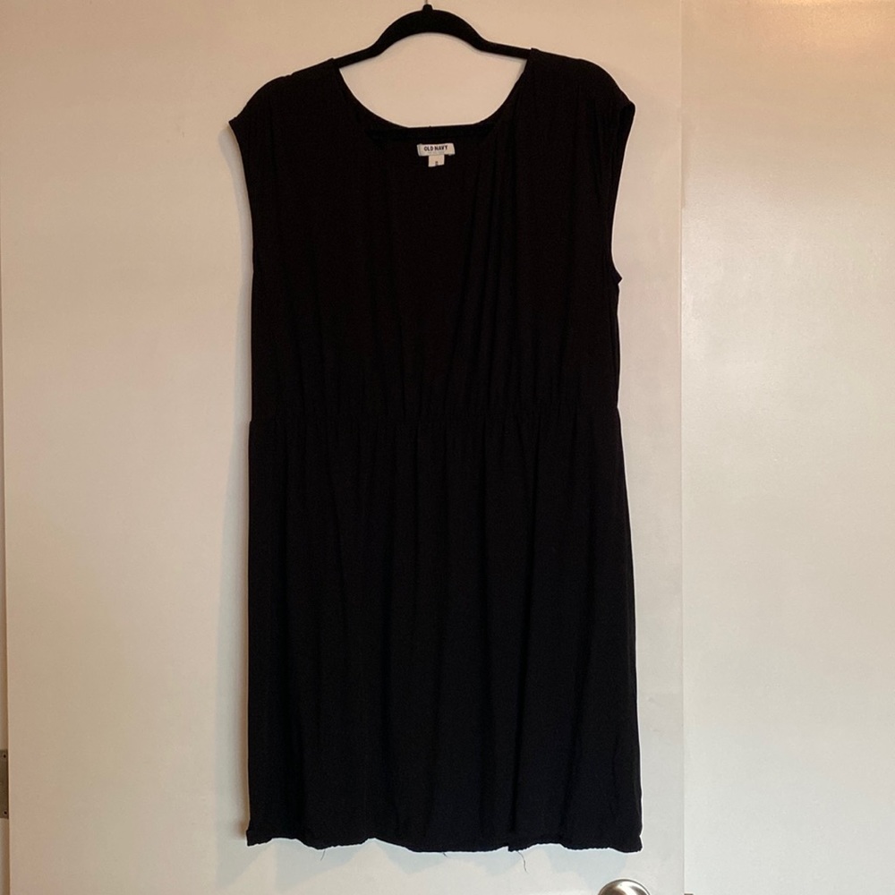 Old Navy waist defined dress
